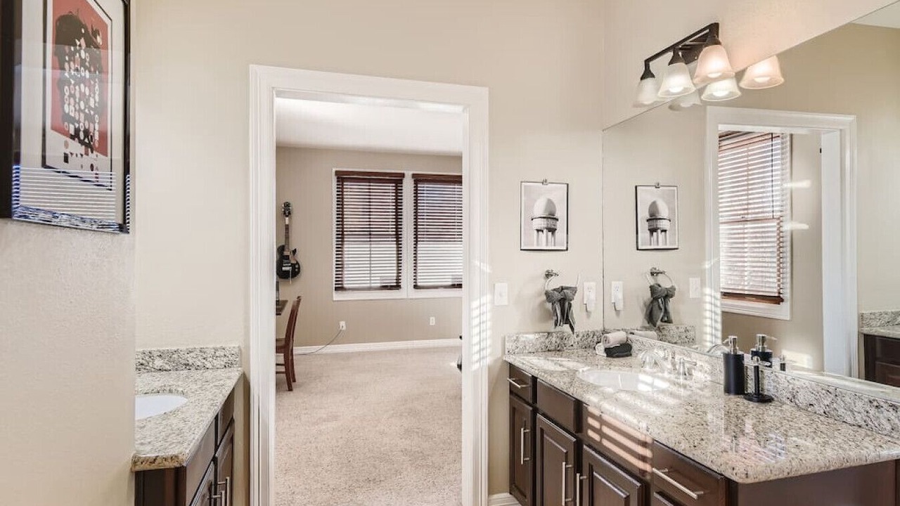 Photo of Bathroom in West Campus