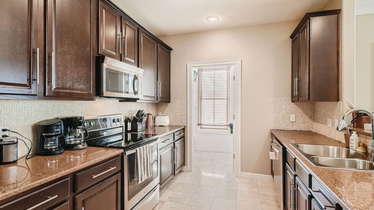 Photo of Kitchen in West Campus
