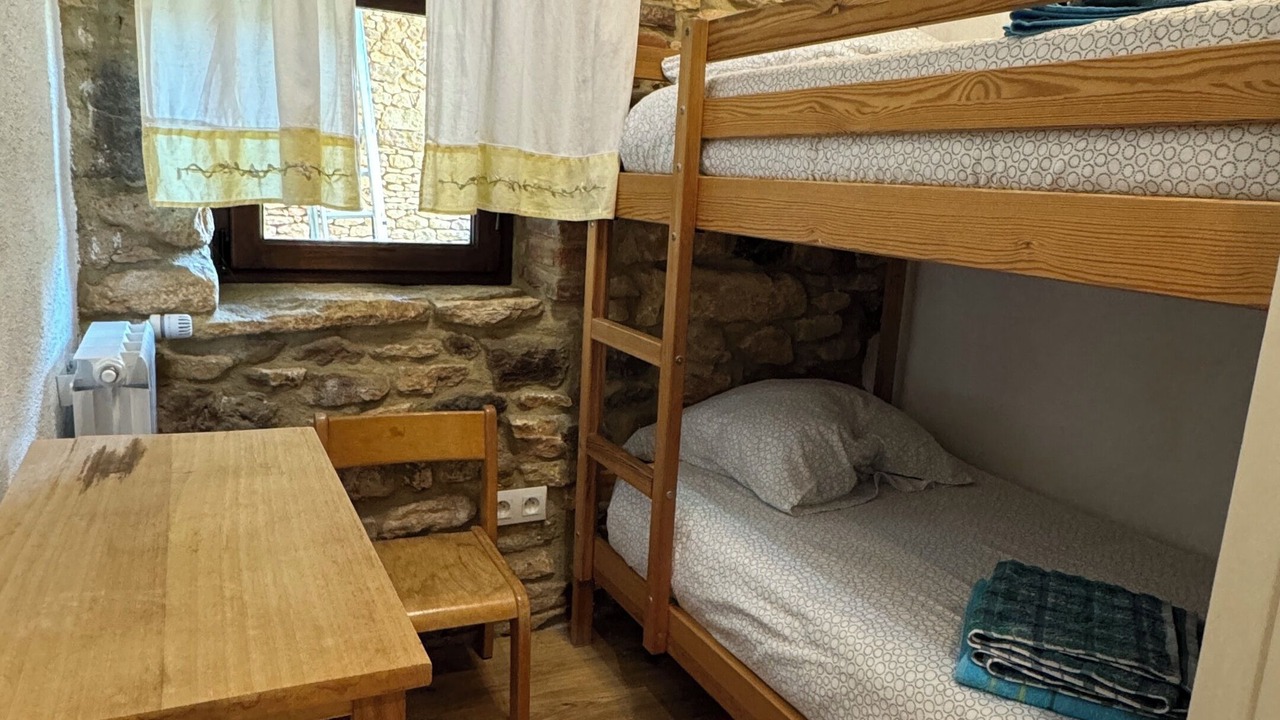 Photo of Bedroom in Frayssinet-le-Gelat