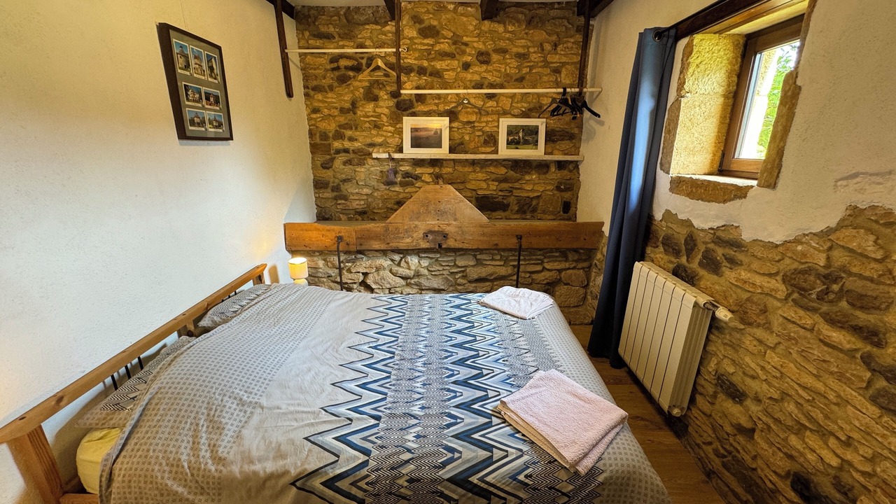 Photo of Bedroom in Frayssinet-le-Gelat
