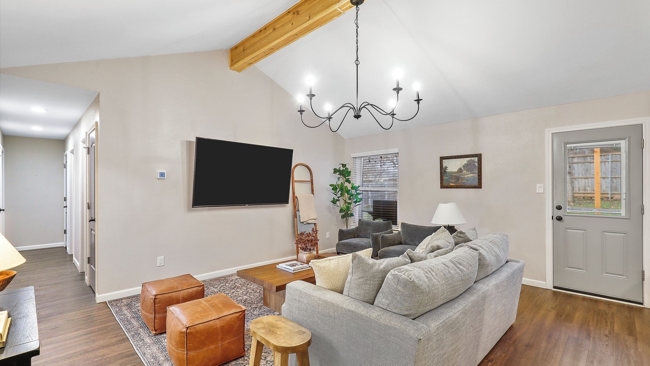 Photo of Bedroom in Euless