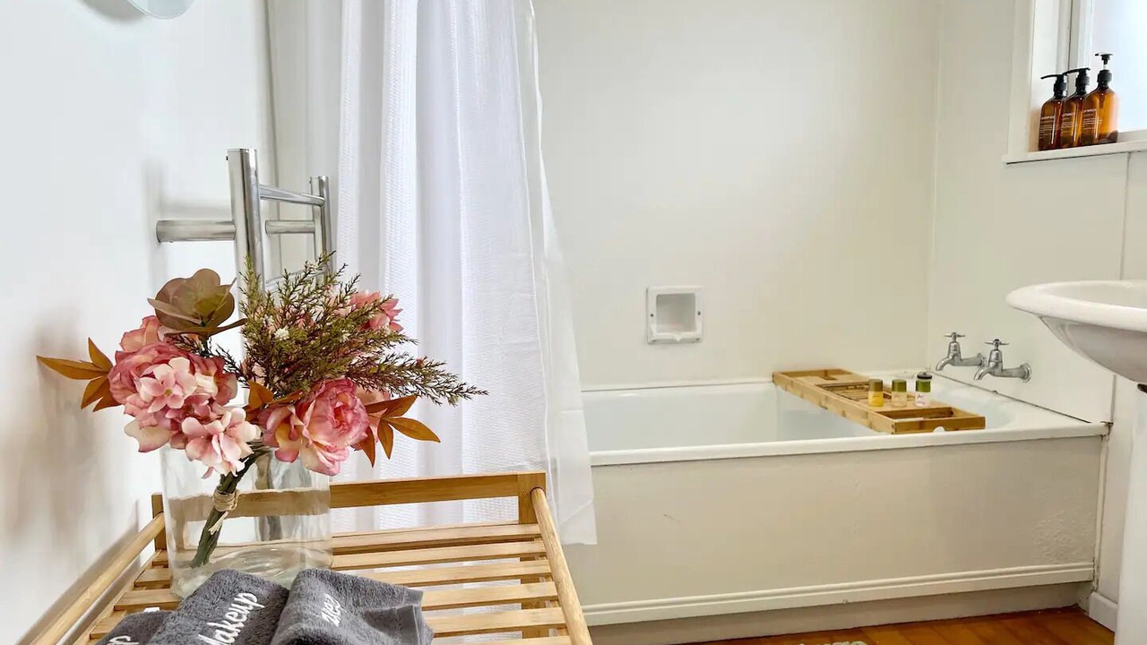 Photo of Others in Forrest Hill