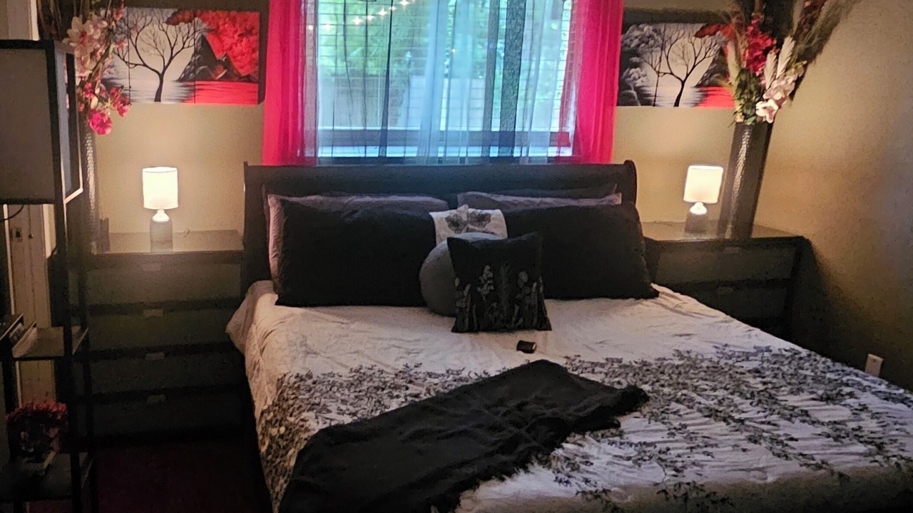 Photo of Bedroom in Shreveport