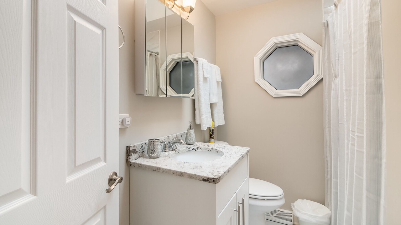 Photo of Bathroom in Elgin