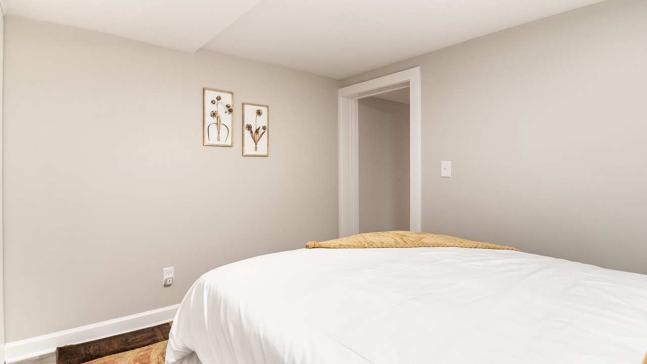 Photo of Bedroom in Elgin