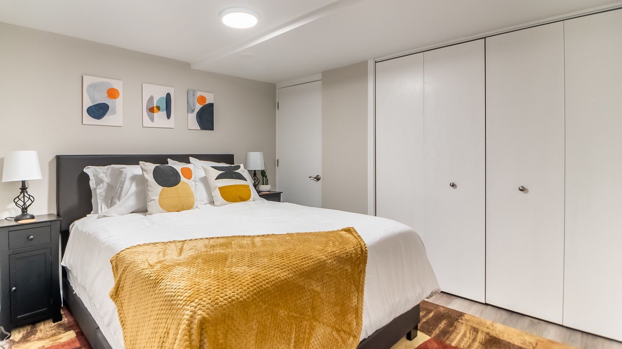 Photo of Bedroom in Elgin