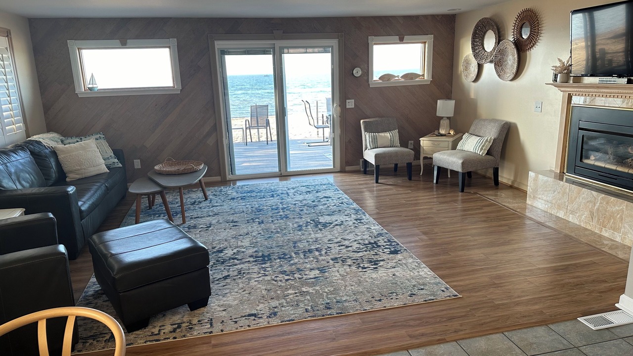 Photo of Livingroom in Sea Breeze