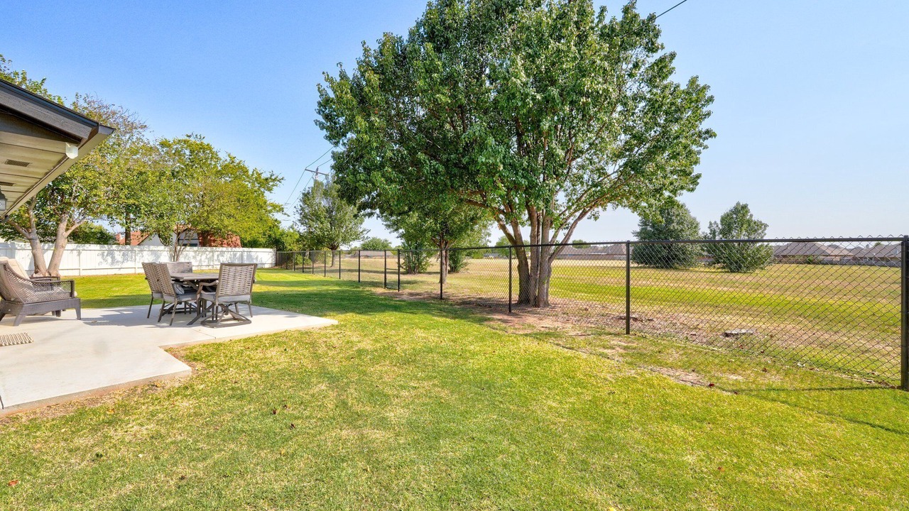 Photo of Outdoor in Moore