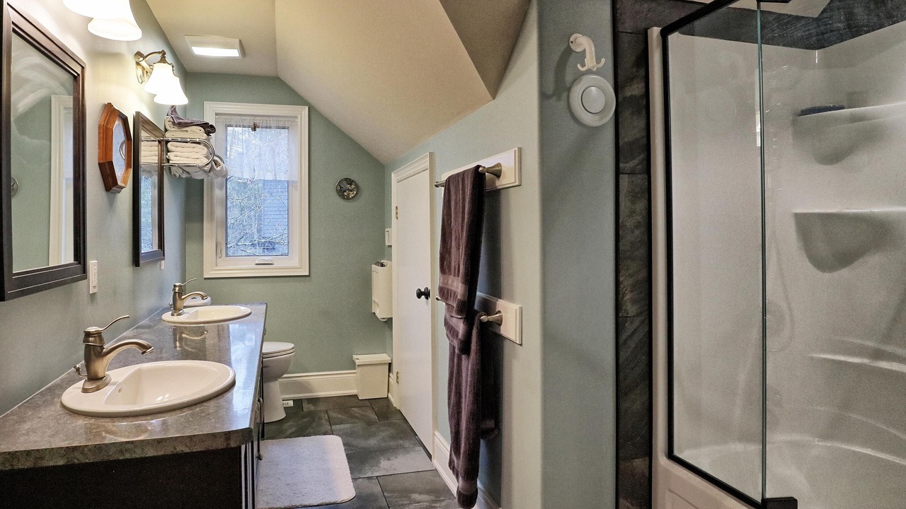 Photo of Bathroom in Coldwater