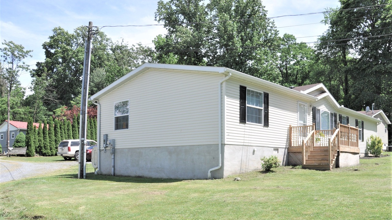 Photo of Outdoor in Elizabethtown