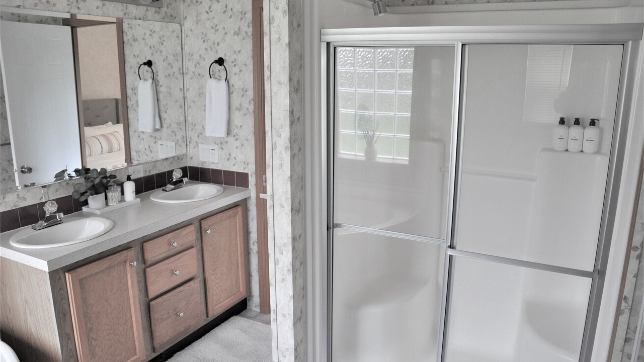 Photo of Bathroom in Elizabethtown