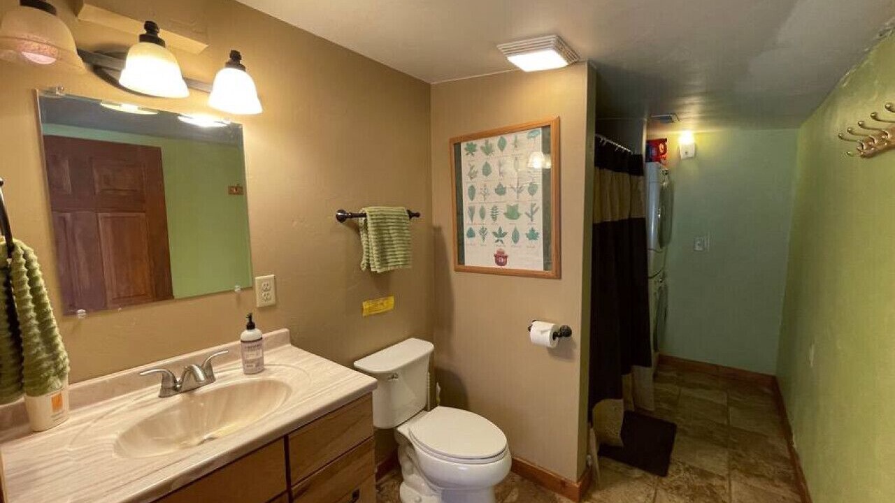 Photo of Bathroom in Twin Lakes