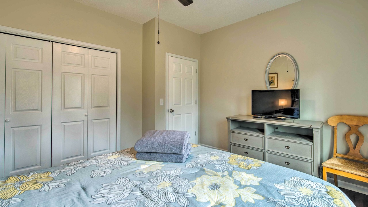 Photo of Bedroom in Euharlee