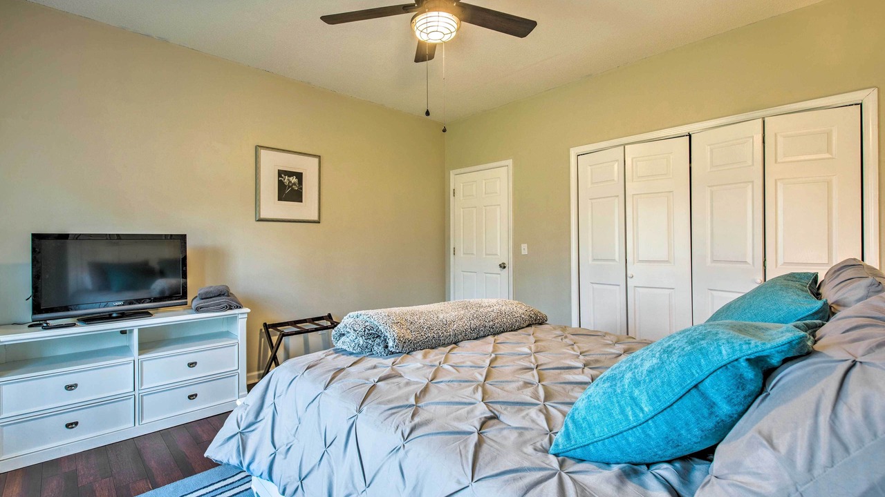 Photo of Bedroom in Euharlee