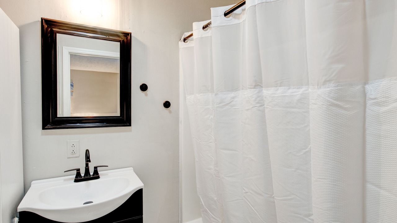 Photo of Bathroom in Mount Berry