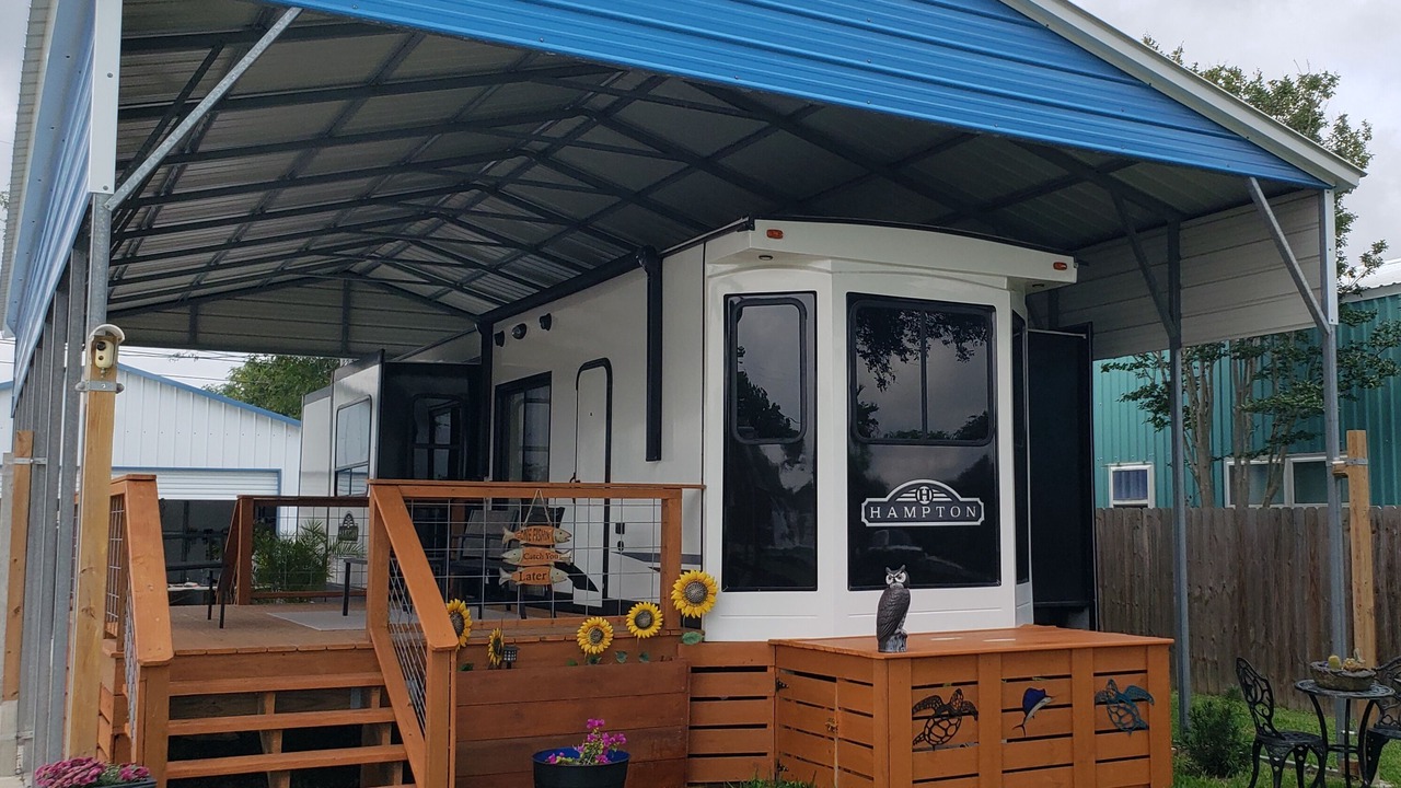 Photo of Outdoor in Long Mott