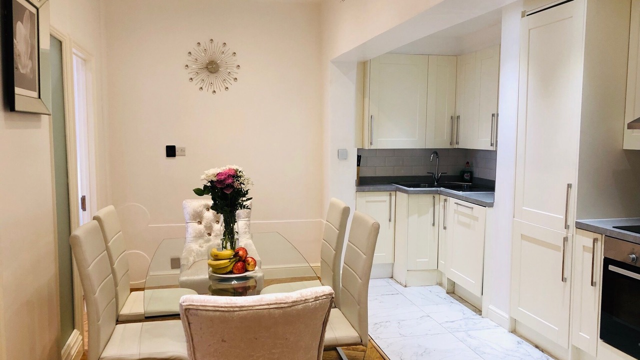 Photo of Others in Pimlico