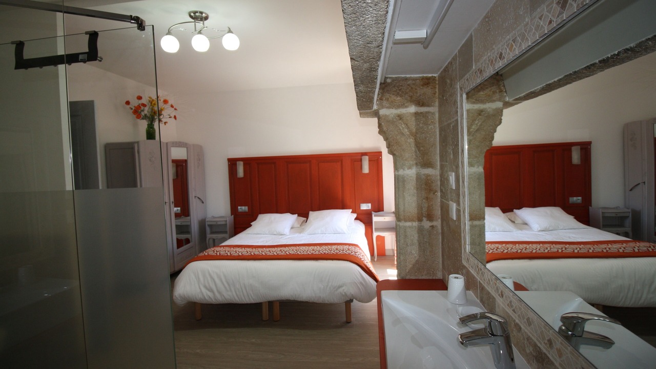 Photo of Bedroom in Saint-Martin-de-Fressengeas