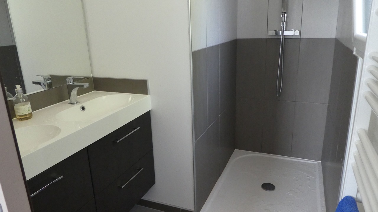Photo of Bathroom in Chorges