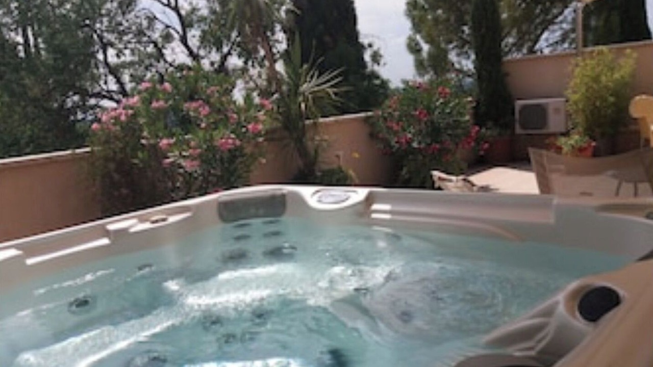 Photo of Outdoor in Chateauneuf-du-Pape