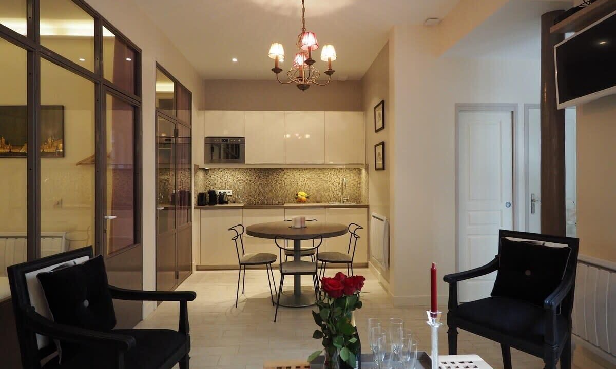 Photo of Kitchen in 6th Arrondissement