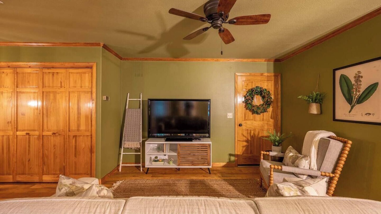 Photo of Bedroom in Broken Bow