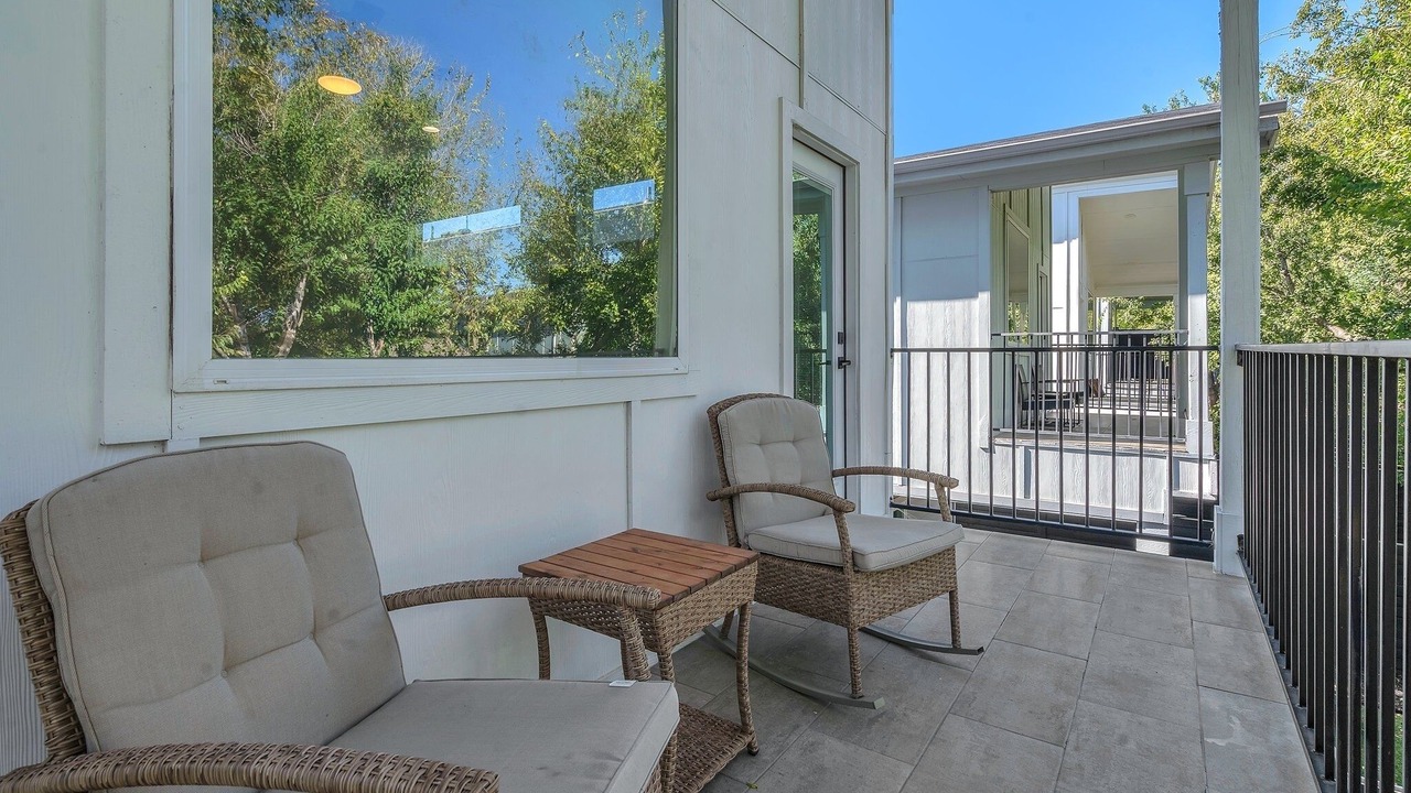Photo of Patio Balcony in Pecan Valley