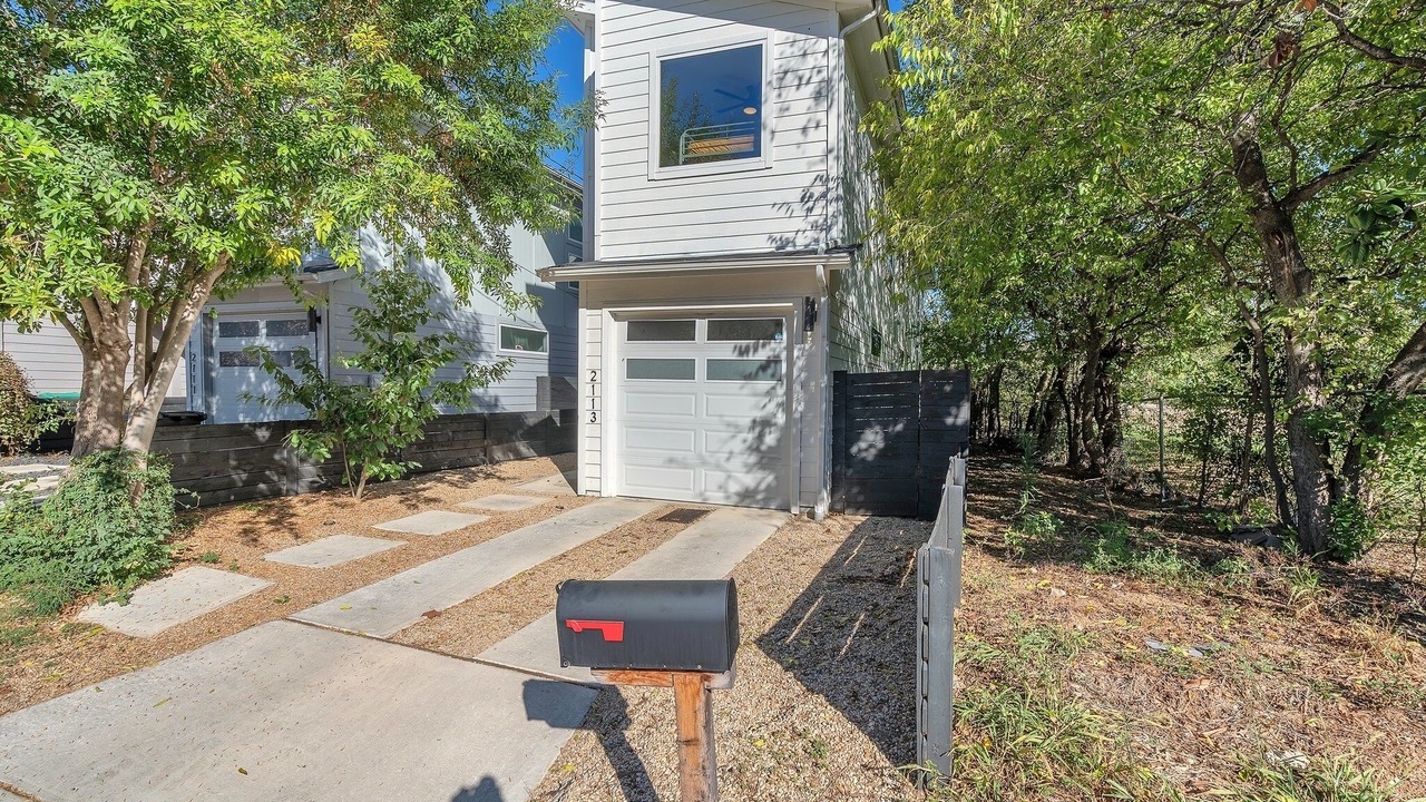 Photo of Outdoor in Pecan Valley