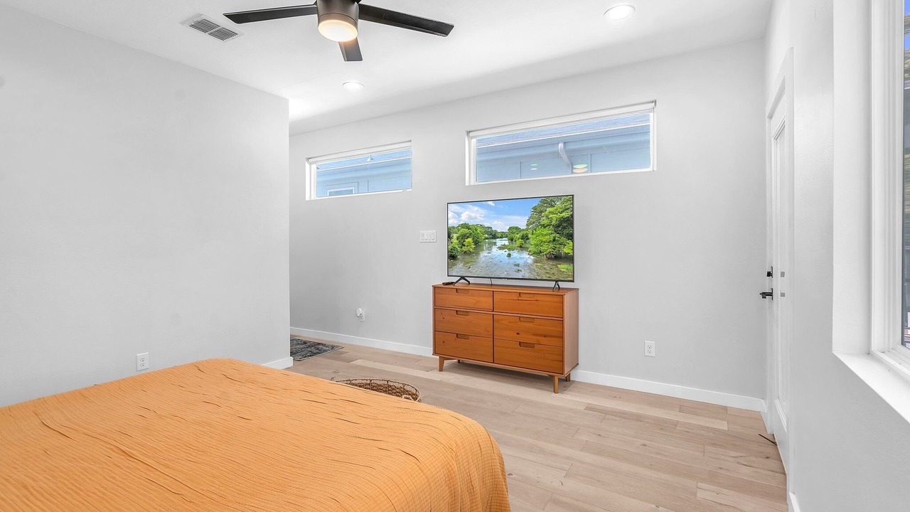 Photo of Bedroom in Pecan Valley