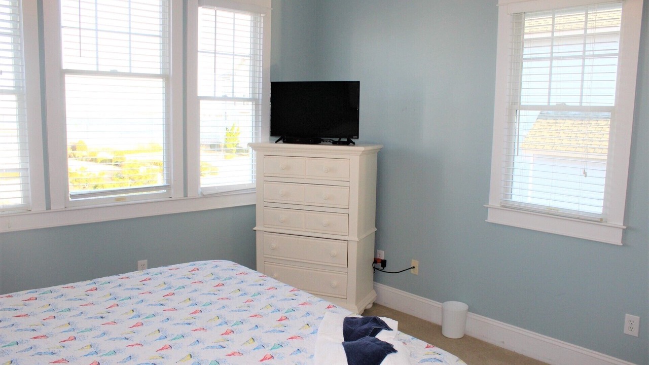 Photo of Bedroom in Manteo