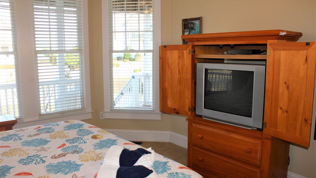 Photo of Bedroom in Manteo