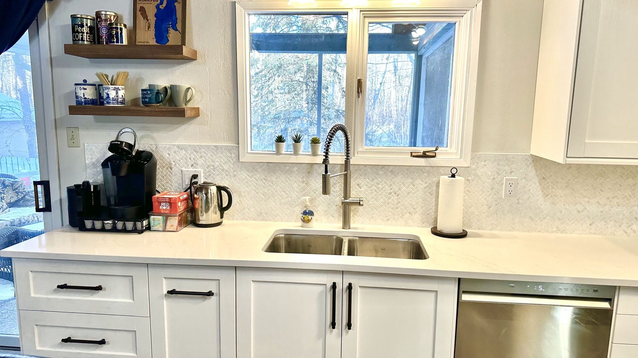 Photo of Kitchen in Lester Beach