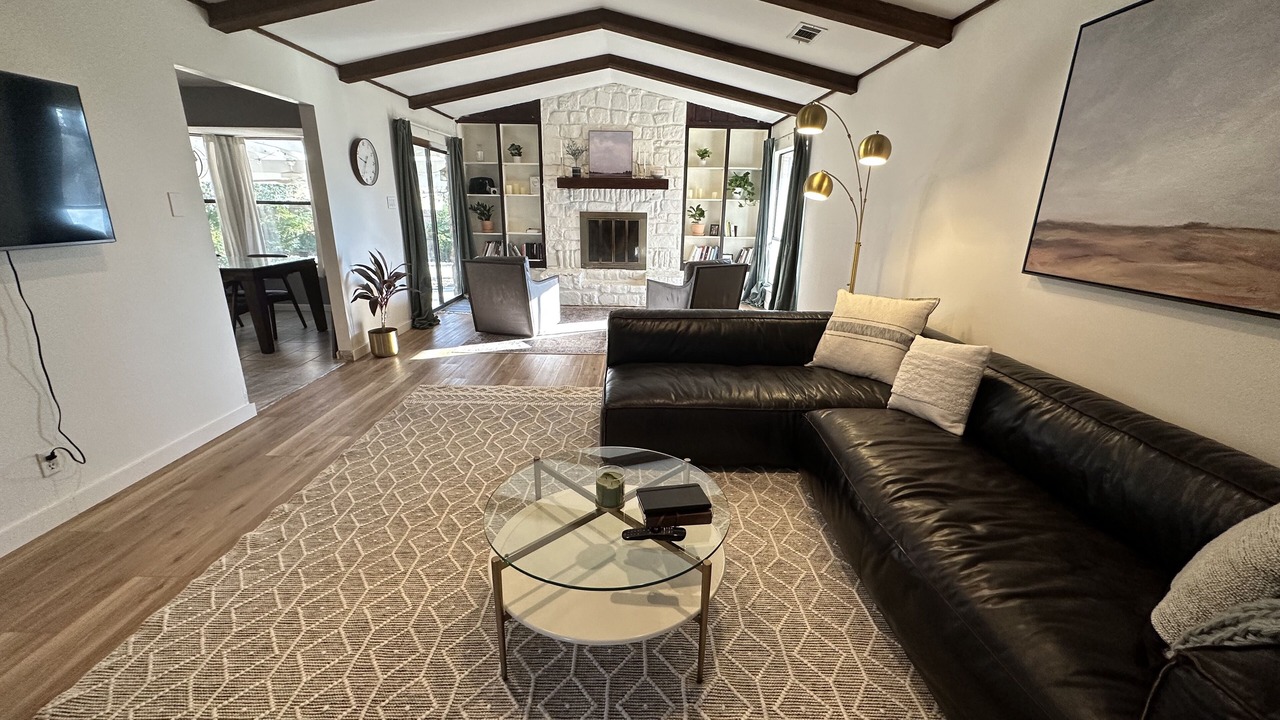 Photo of Livingroom in Round Rock West