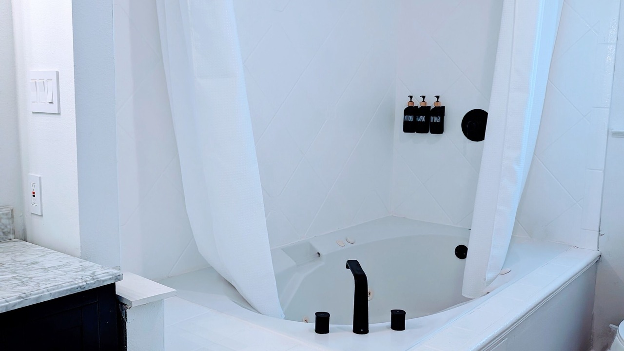 Photo of Bathroom in Round Rock West
