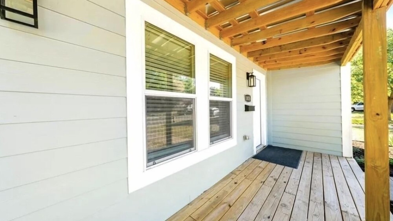 Photo of Outdoor in Brookview