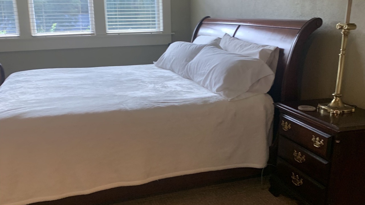 Photo of Bedroom in Russellville
