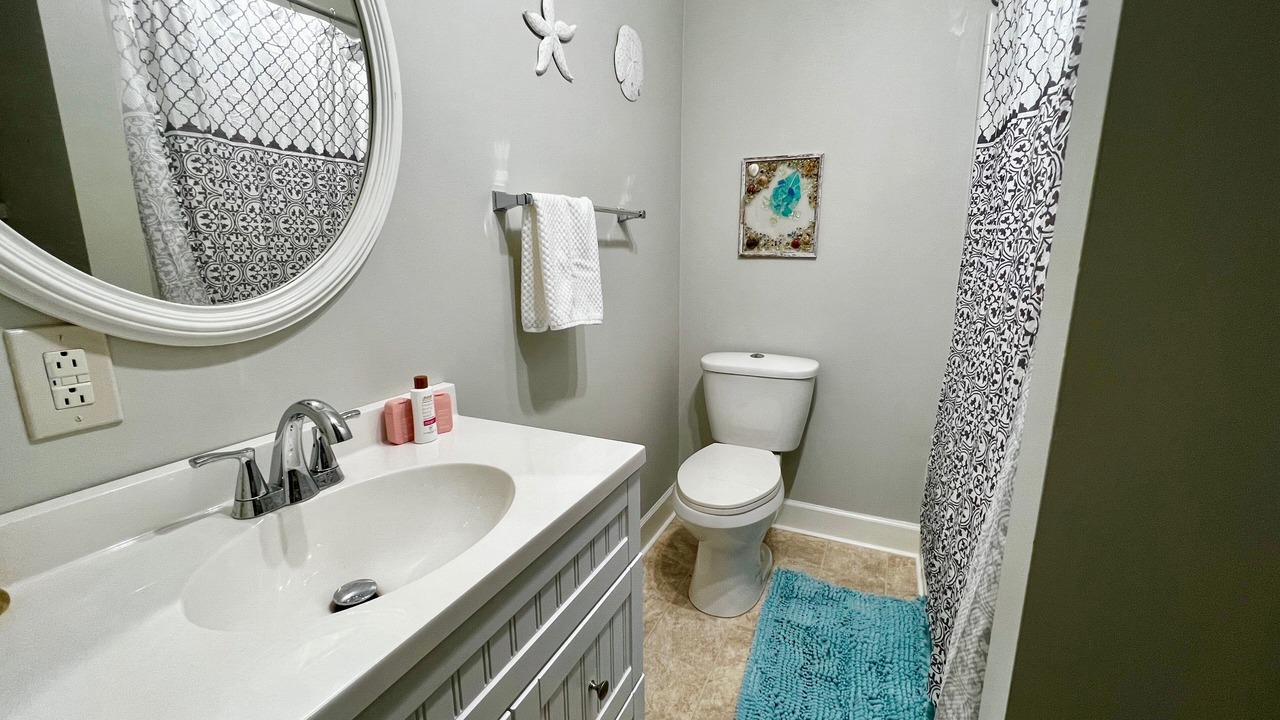 Photo of Bathroom in Opelousas