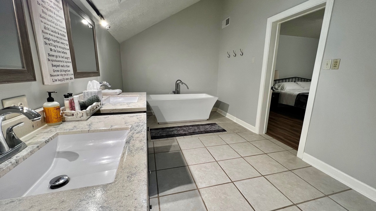 Photo of Bathroom in Opelousas