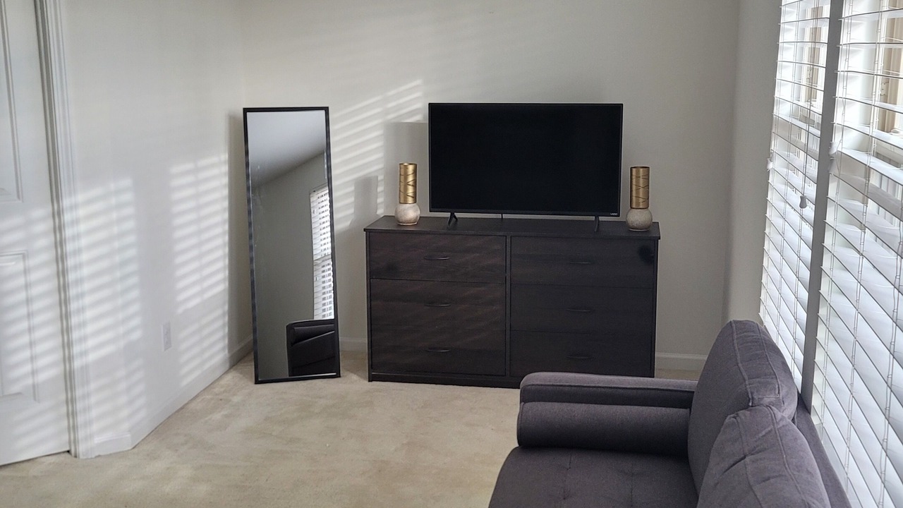 Photo of Livingroom in Southeast Raleigh
