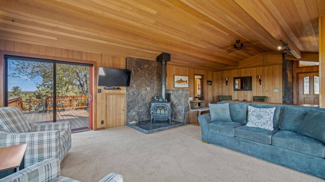 Photo of Livingroom in Redmond