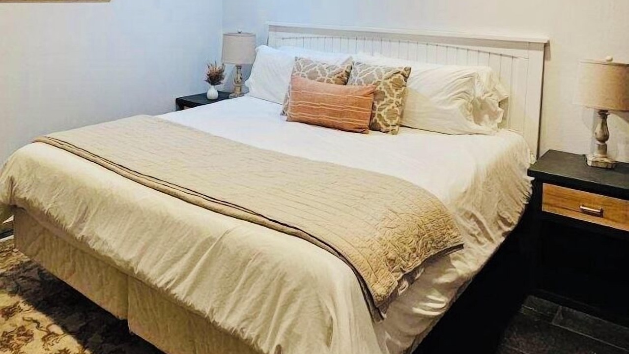 Photo of Bedroom in Rogers
