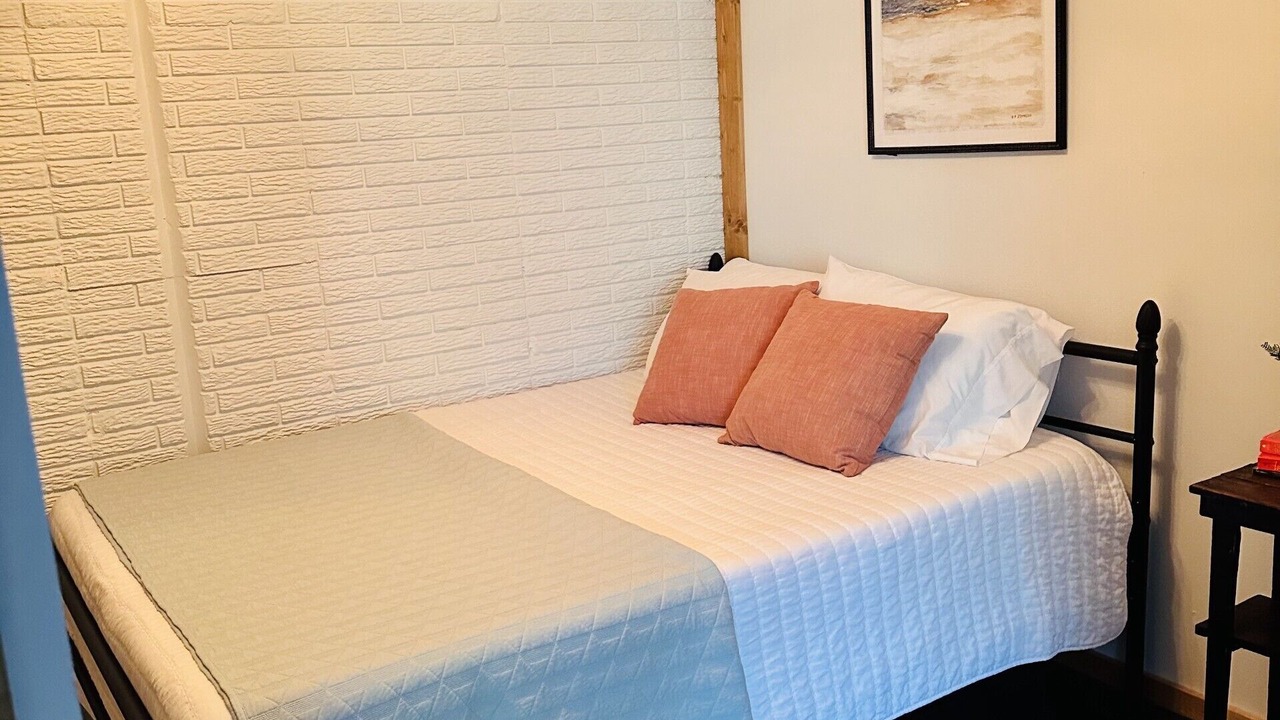 Photo of Bedroom in Rogers