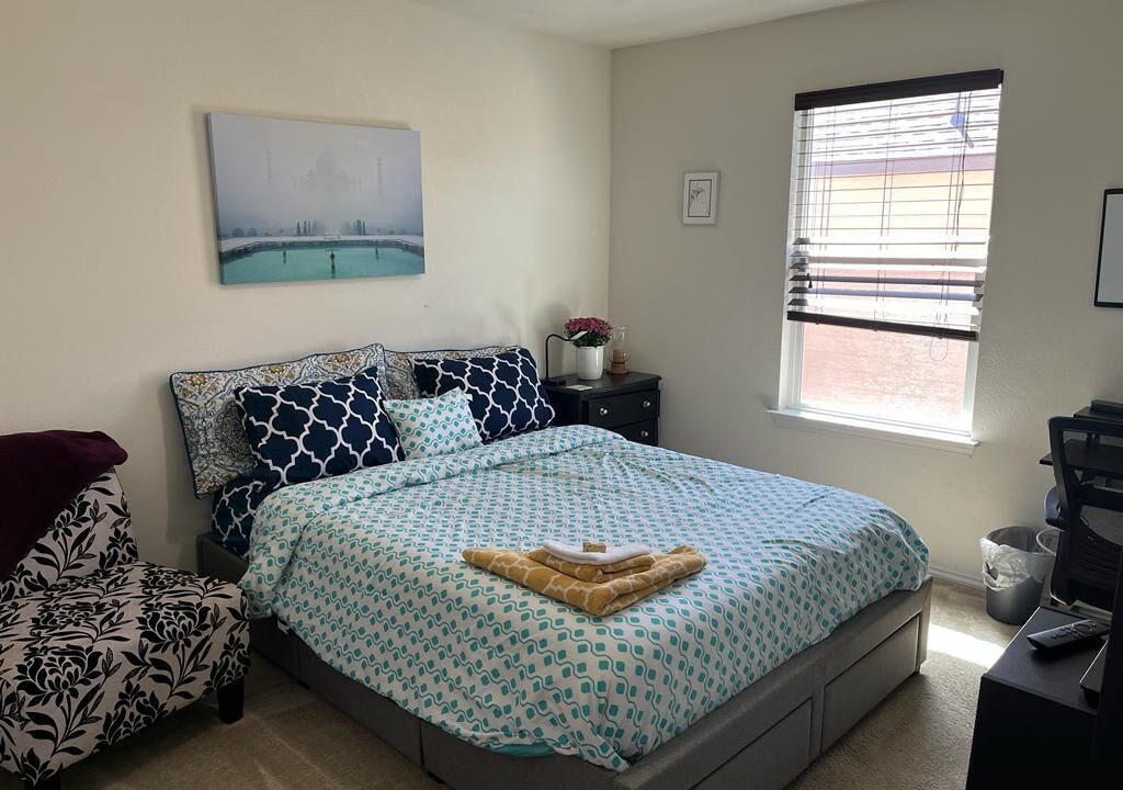 Photo of Bedroom in Manor