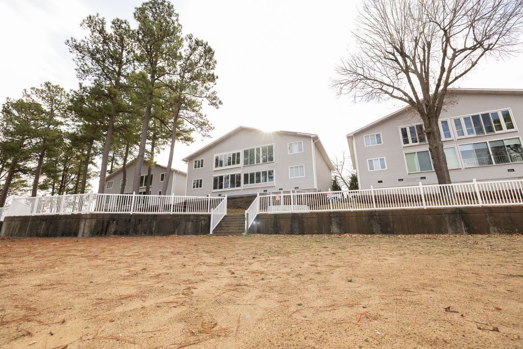 Photo of Outdoor in Benton