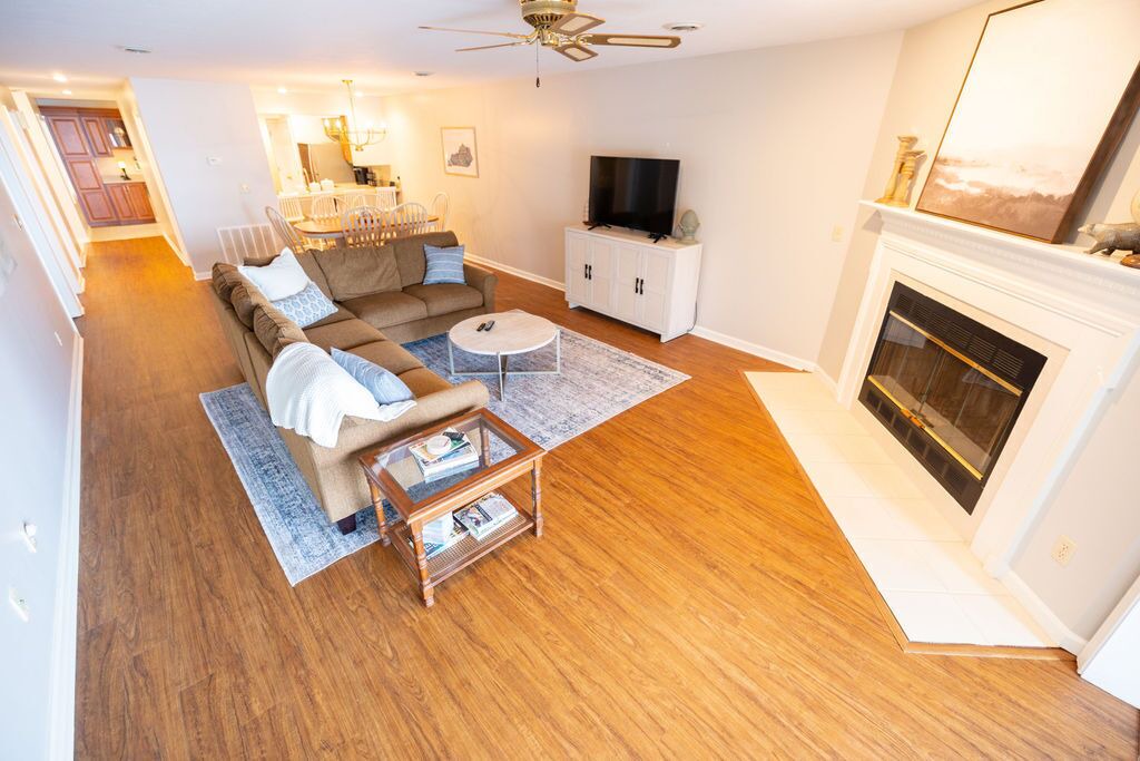 Photo of Livingroom in Benton