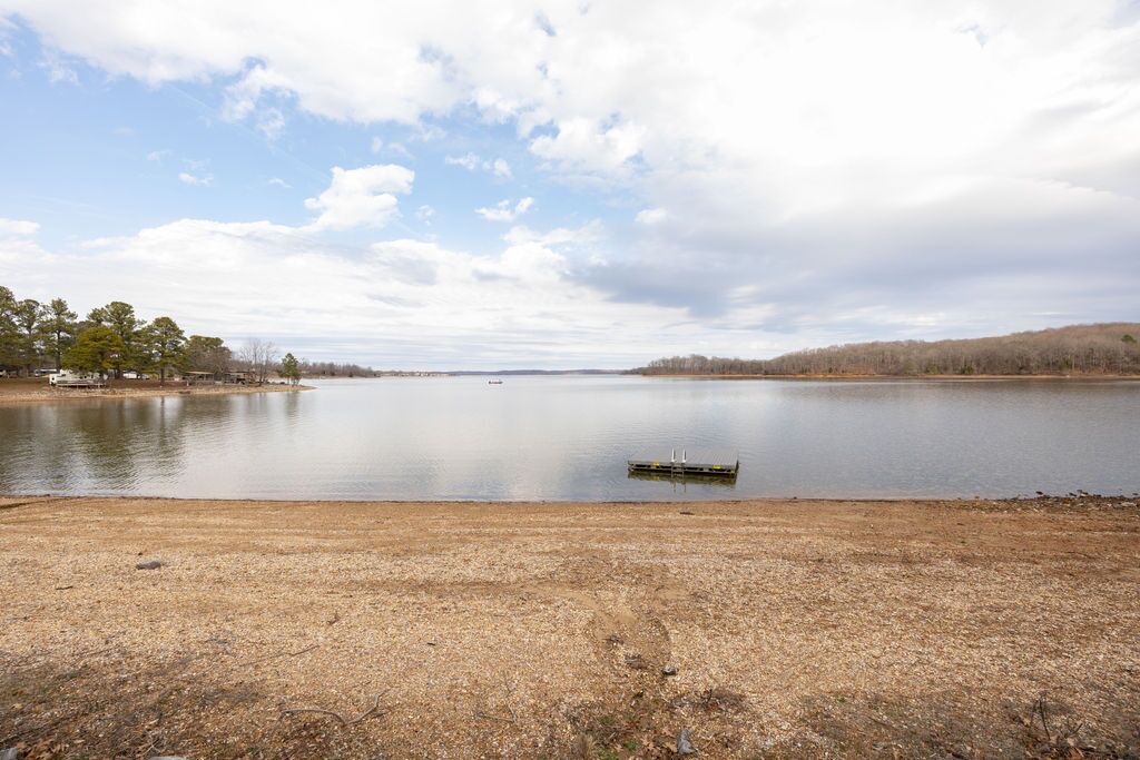 Photo of Outdoor in Benton