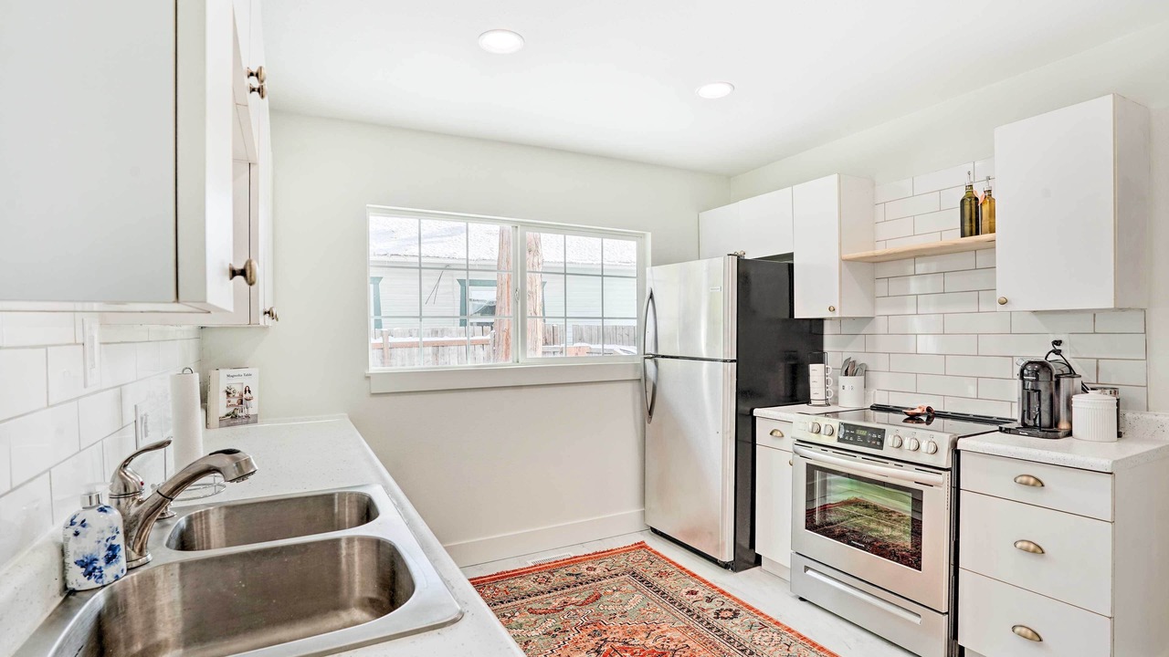 Photo of Kitchen in South Perry District