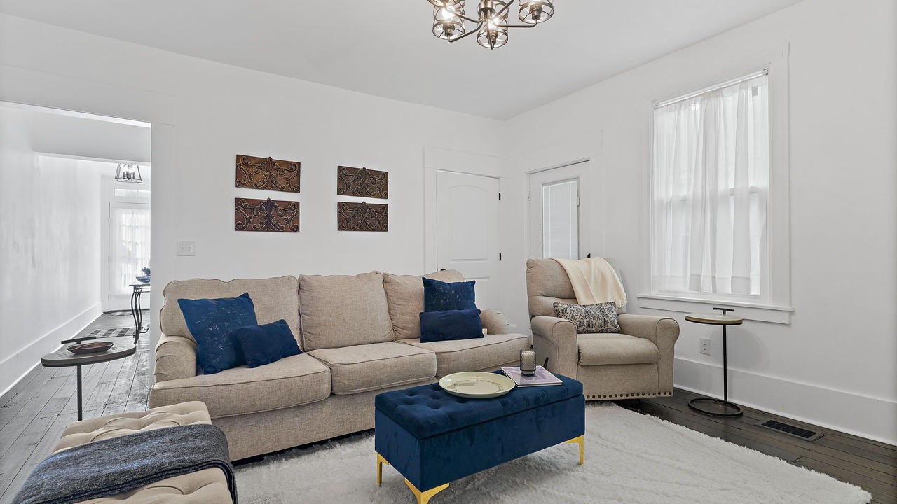 Photo of Livingroom in Madison
