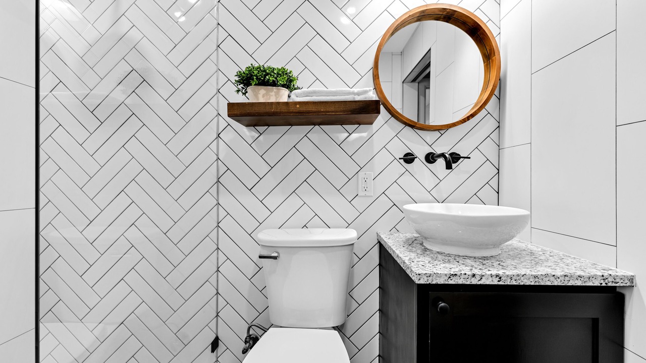 Photo of Bathroom in Original Town