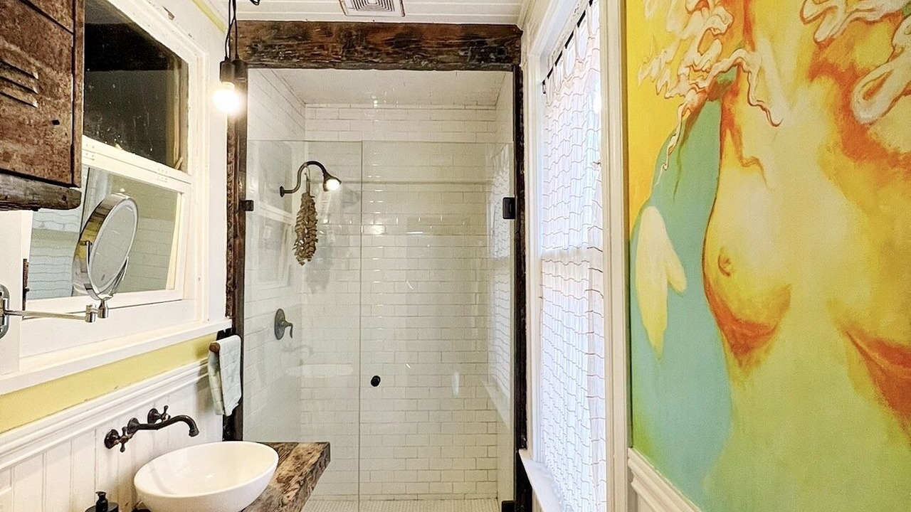 Photo of Bathroom in Oakland